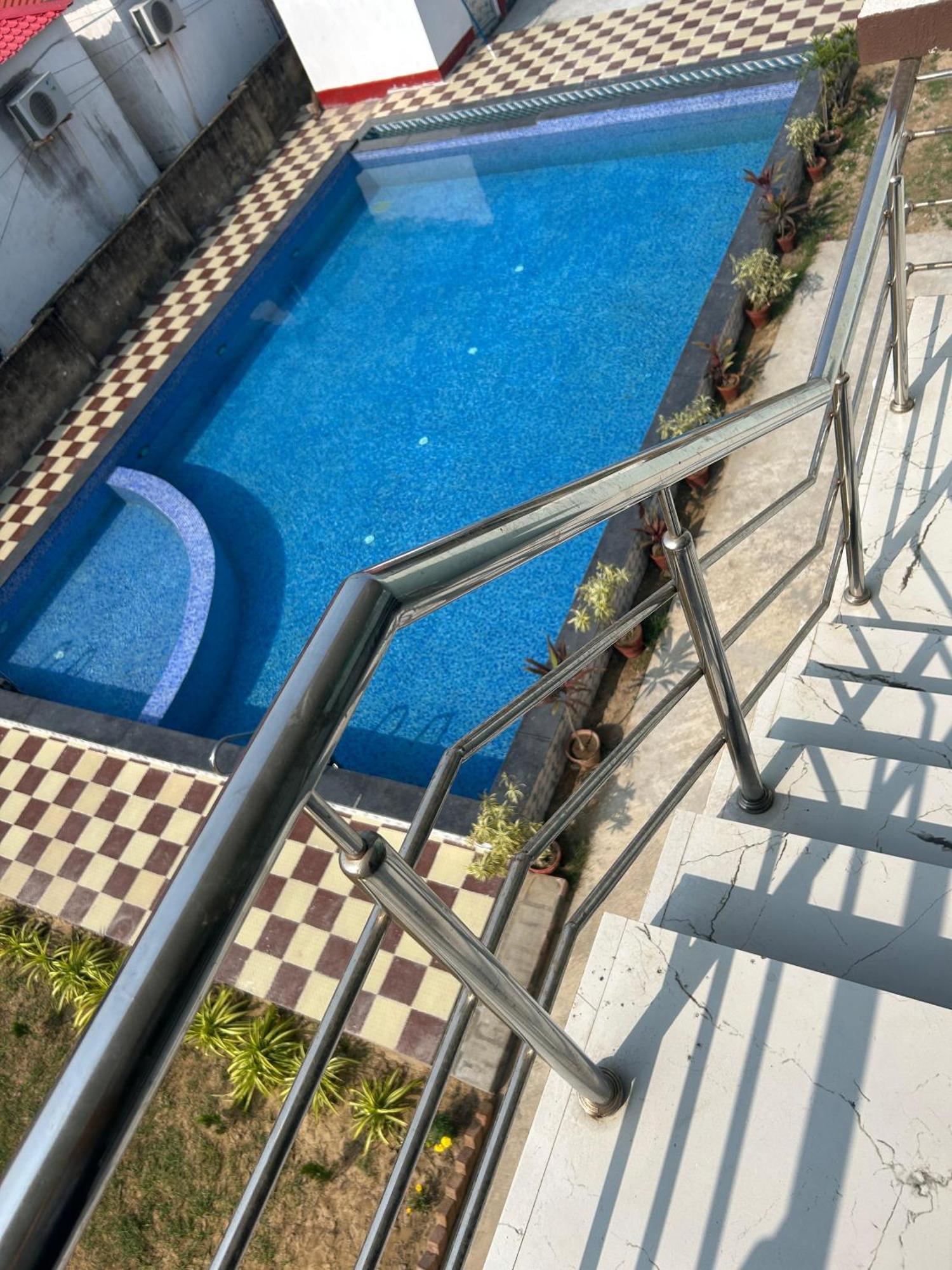 Prantik Hotel And Resorts Tajpur Exterior foto